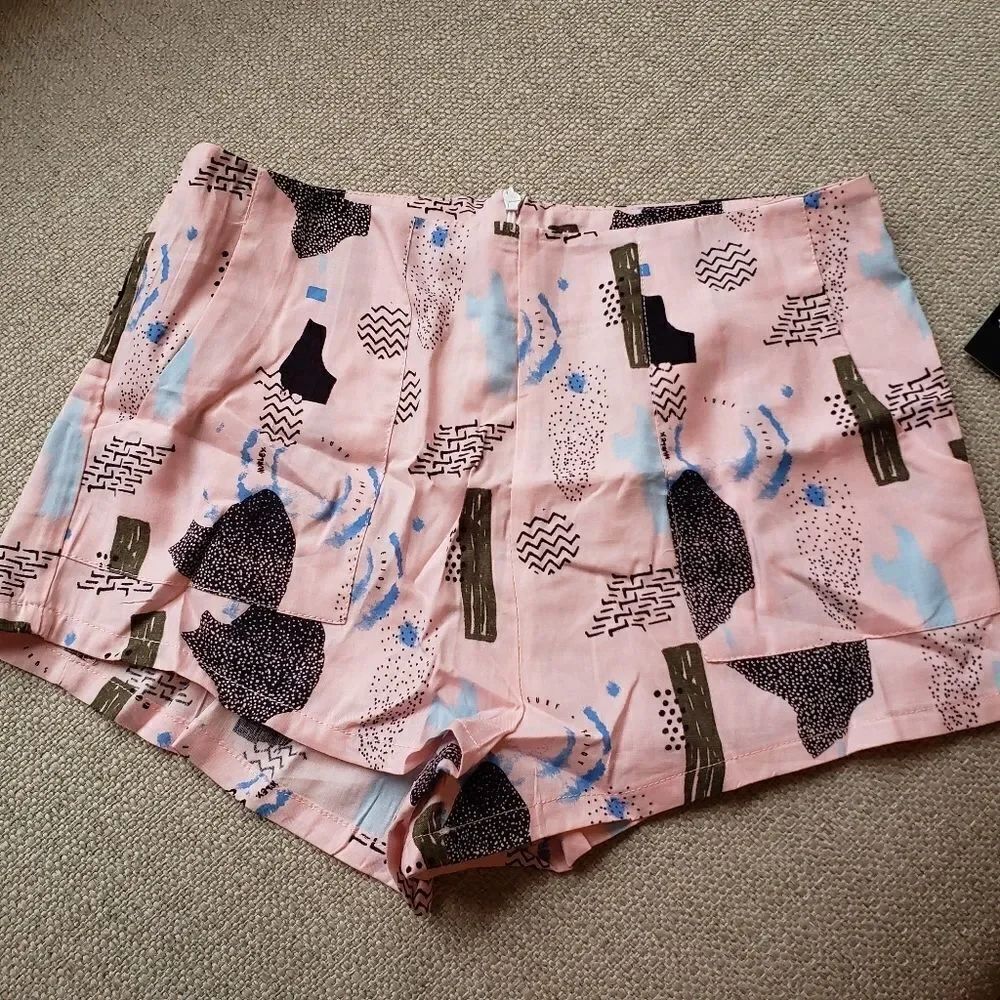 HURLEY Free Set Print Pink Shorts Small